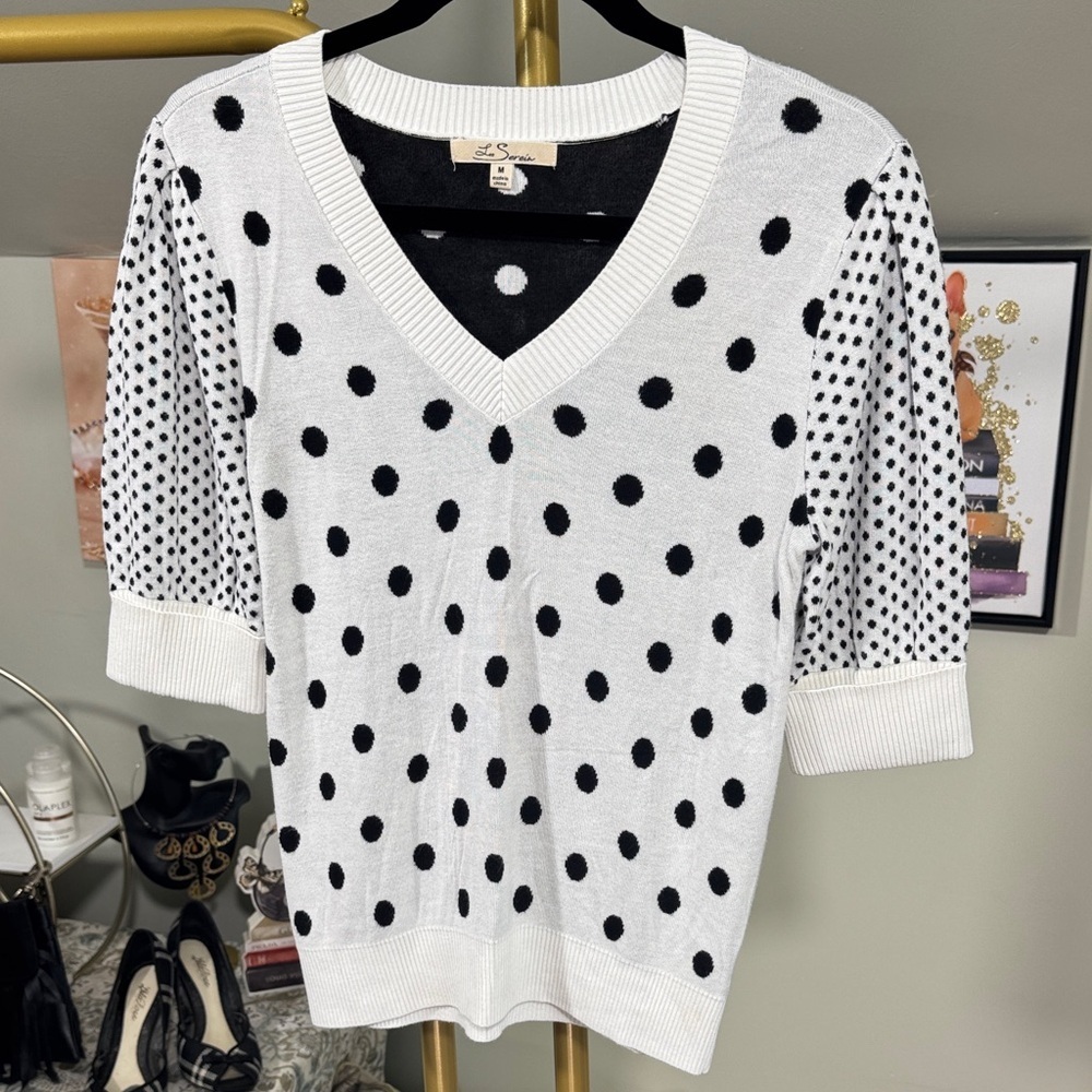 Le Sweater Womens White V-Neck Polka Dot Sweater